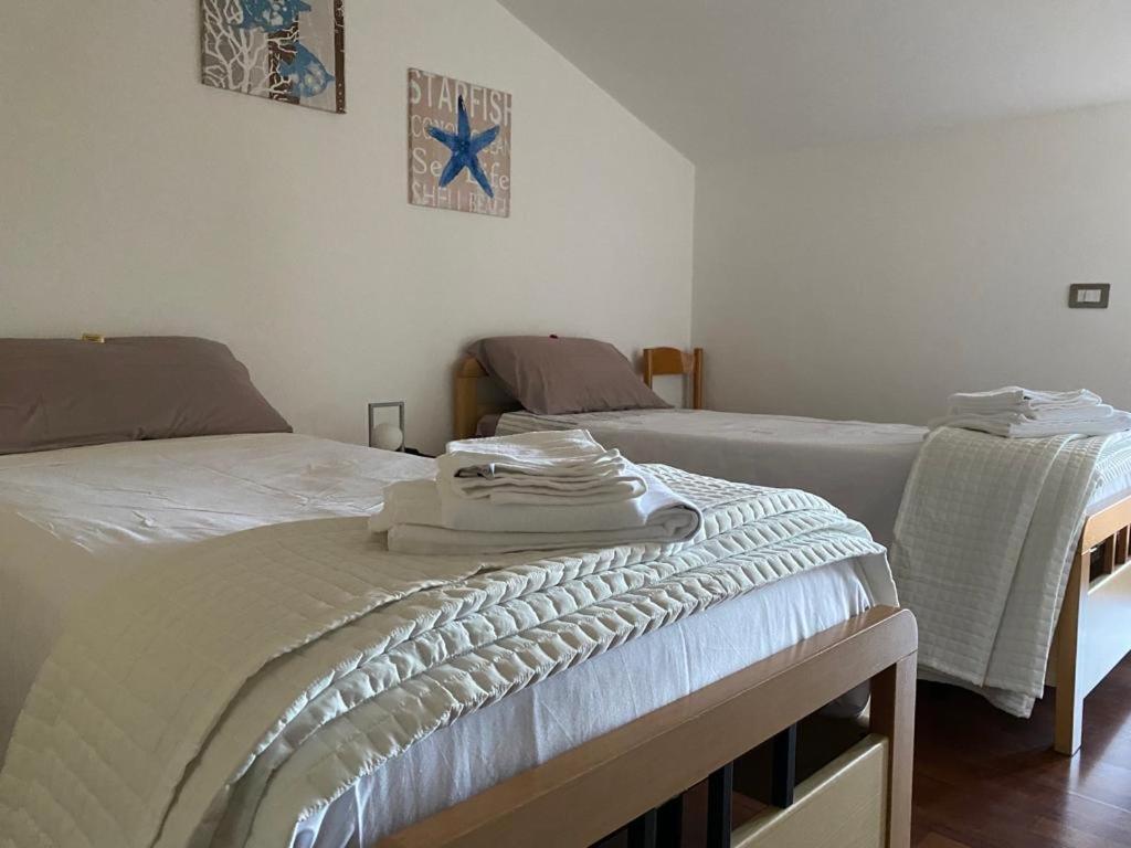 Golden Villa, Residenza Di Campagna Sassari Bagian luar foto
